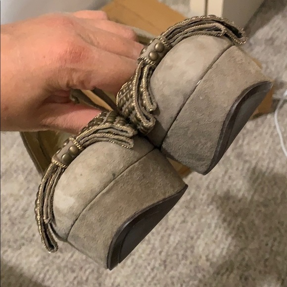 Nine West Pumps - Picture 10 of 11